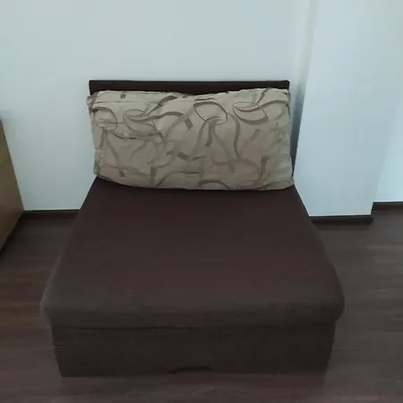 Borov Park 3 Apartment *