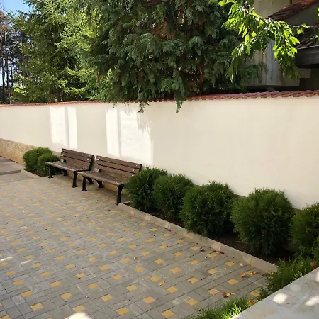 Borov Park 3 Apartman