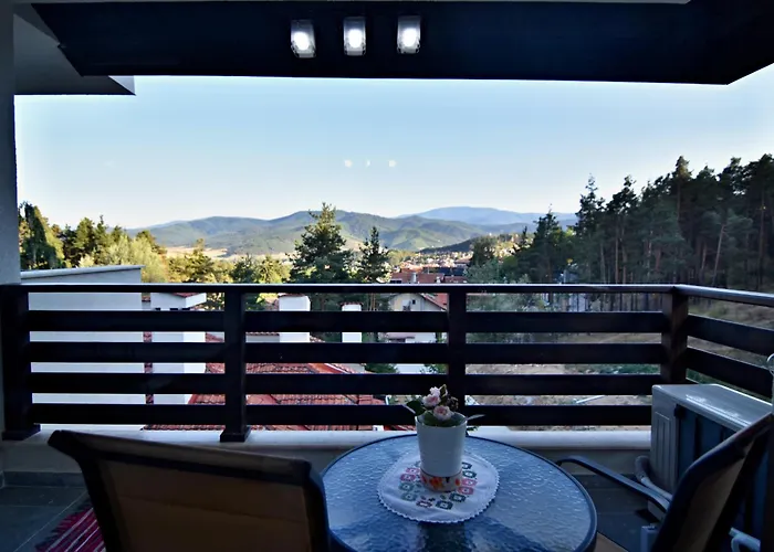 Borov Park 3 דירה